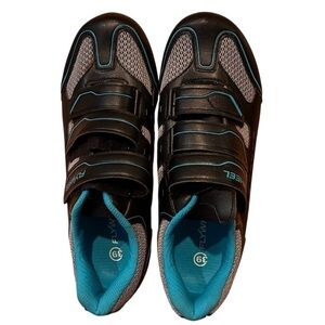 Flywheel Spin Shoes/Biking Shoes blue women’s size 8